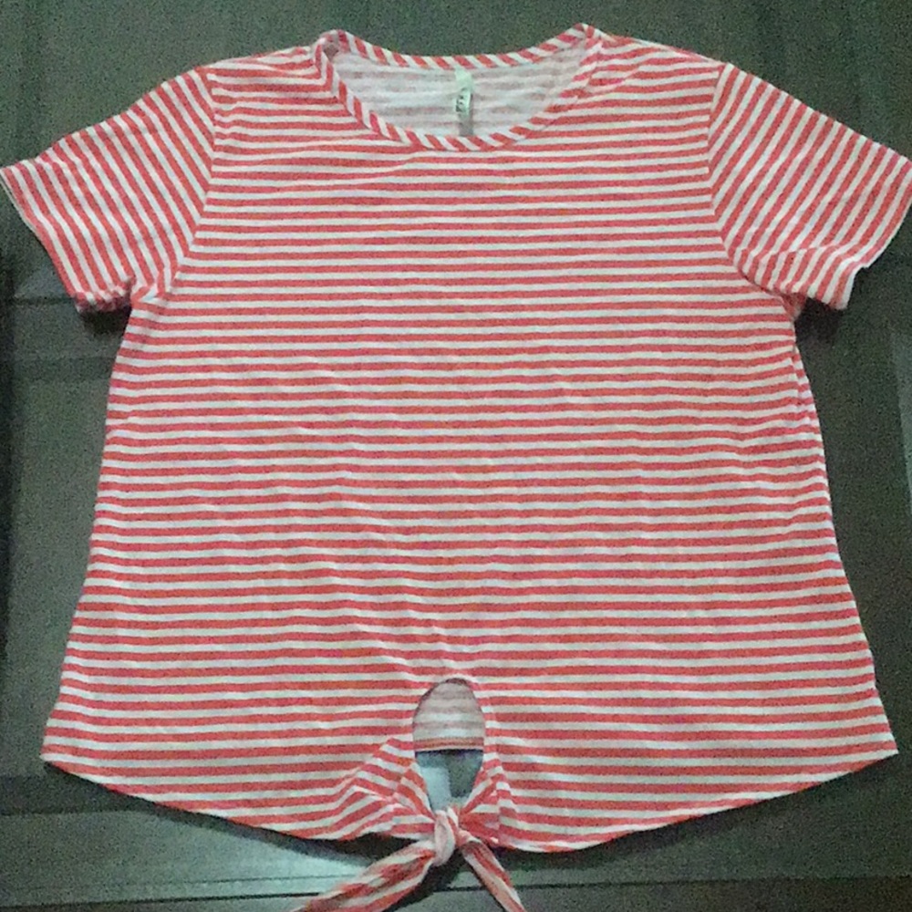 Cute pink and white shirt